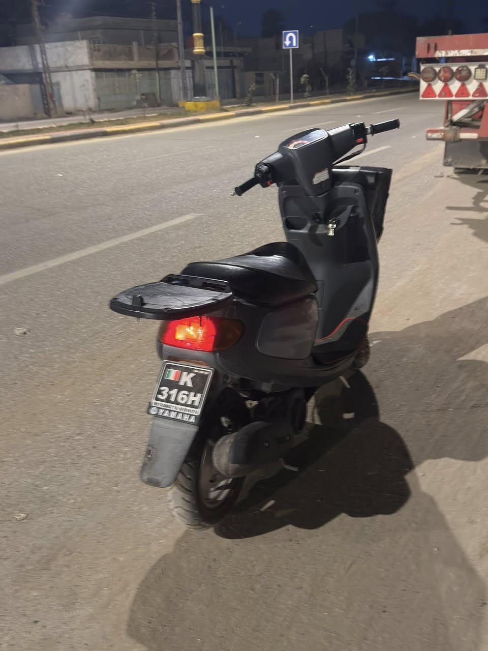 سلام عليكم 
منغولي حاوية للبيع طالعة قبل شهر من الحاوية تايرات جدد ستان كهربائي كلشي شغال بيها السعر ٨٥٠ مكاني كربلاء حي العباس ***********
