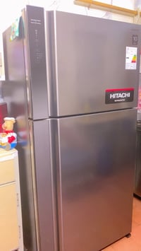 هياتشي • ثلاجة جديدة • الوصل موجود