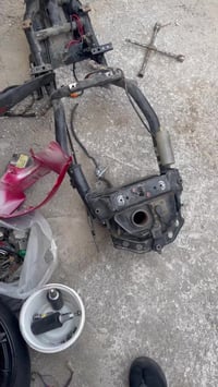 شاصي ماكس عدله كامله ويا ستيرن وماشه ودبلات امامي وسوادات تفاصيل اكثر ...