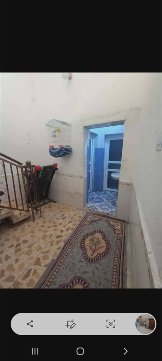 مكتب عقارات احمد الركابي
🏡بيت للبيع ع مبادره 

عنوان/ ثوره قرب شارع محطه و قرب الزاويه

♾️مساحه 114م/ امامي

غرفه صاله استقبال مطبخ صحيات طارمه ومنور

نوع البناء// طابوك عكاده سنه بناء
🟦((2014)) 

🟧نوع جنس/طابو صرف

للاستفسار الاتصال على الرقم *********** واتساب✅ احمد الركابي
