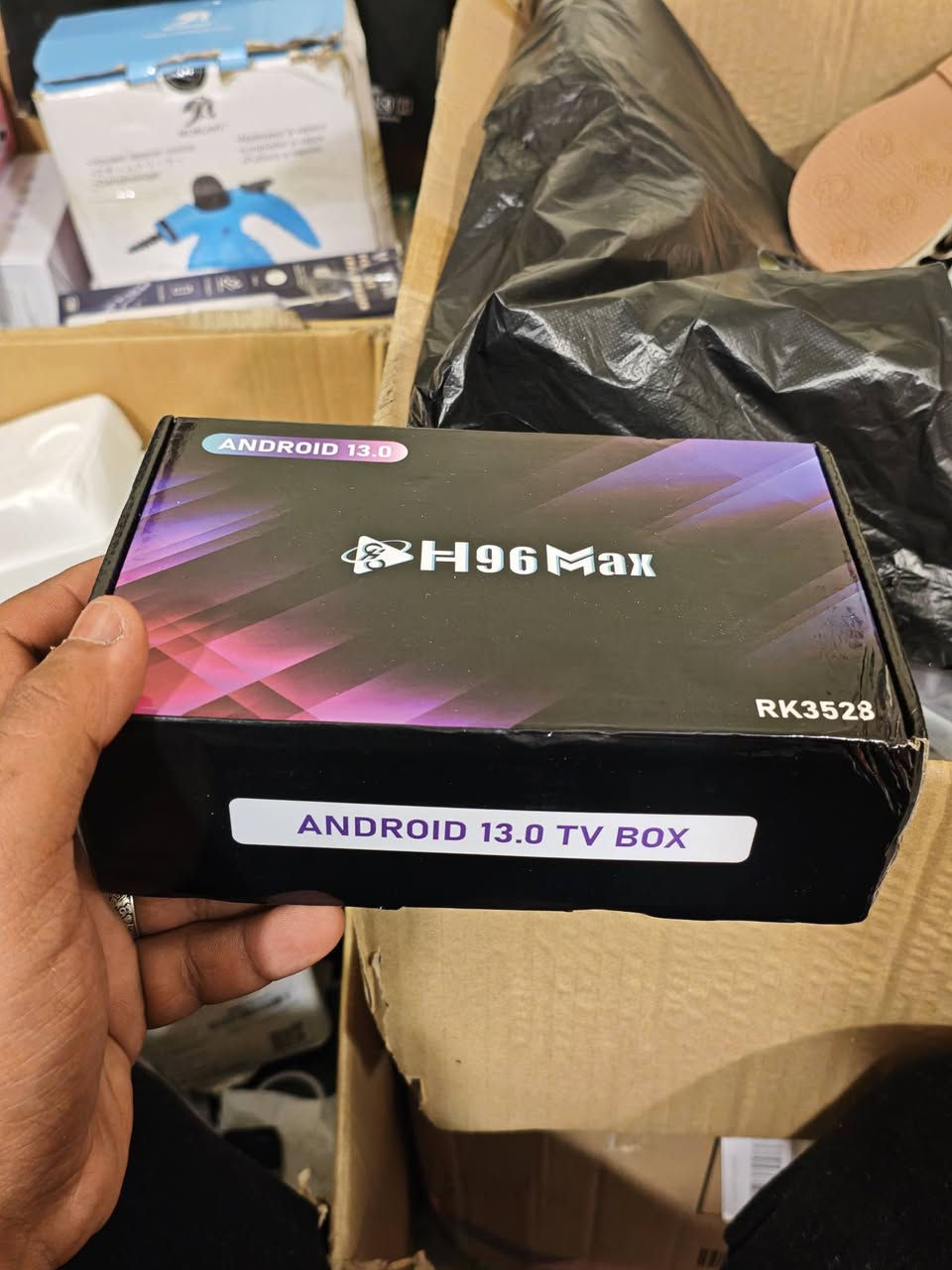 سلام عليكم بضاعه جديده
كل حاجه و سعرها
 توصيل متوفر جميع محافضات 
***********
