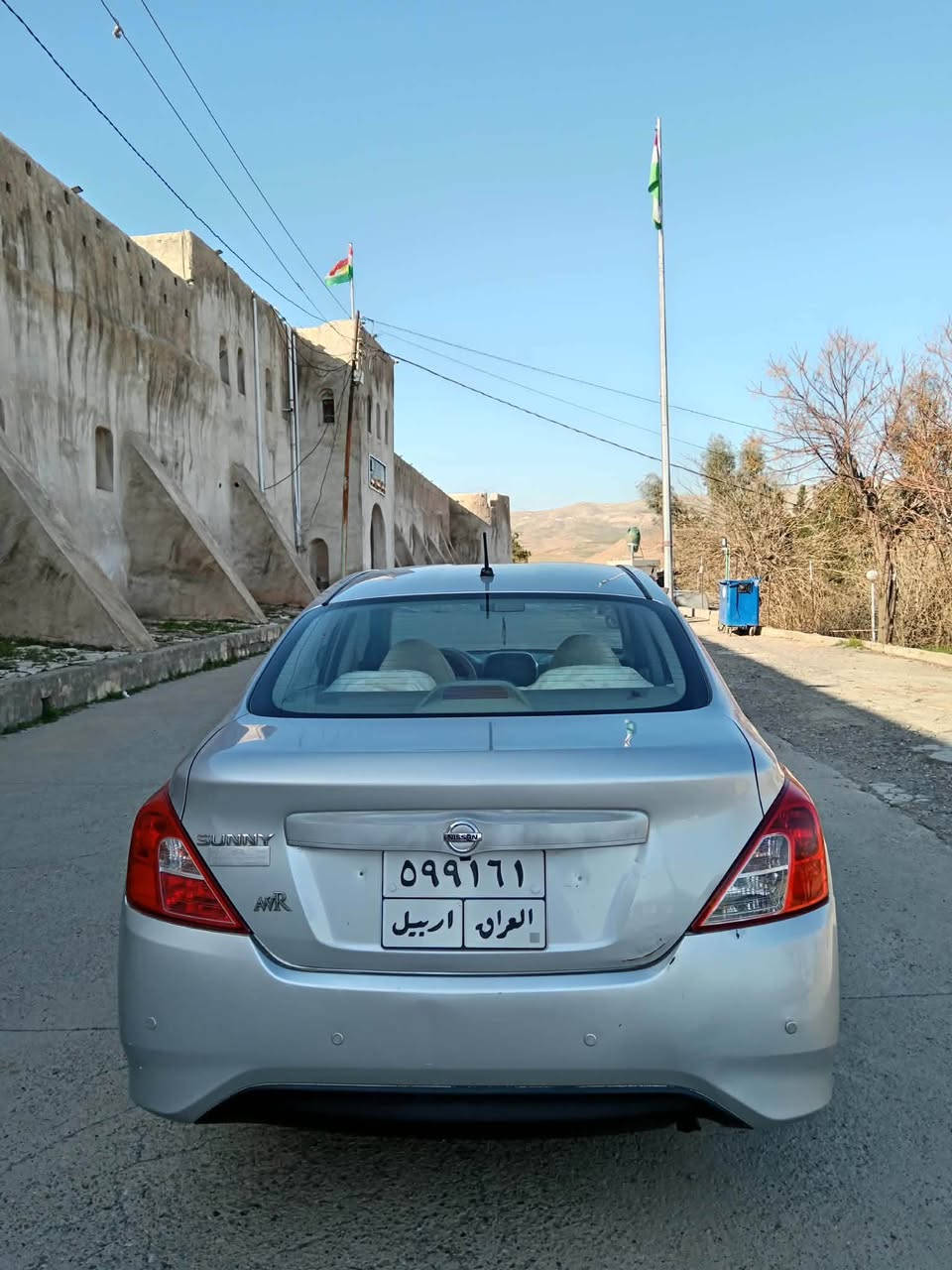 نیسان سەنی مۆدیل ٢٠١٨ بێ بۆیاغ دوو شوێن ساردی هەیە نمونە لە جوانی شاشە ئایپاد و کامێرا و ڤۆلیۆم یەدە نیکل چوارتایەی نوێی لەسەرە گێڕو مەکینەو توندوو تۆڵی بەشەرت سەنەوی بەسەر چووە سعری ٩٤ وەرەقە 
***********
*********** كويسينجاك, أربيل
