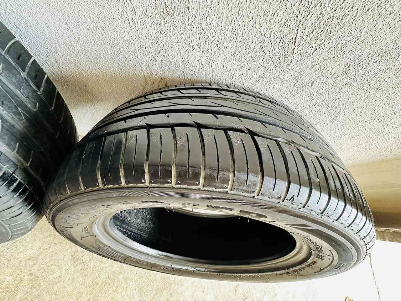 زوج تاير حجم 16.55.215 اخو الجديد نفس النقشه السعر ٥٠ الف عنوان بغداد الكرخ *********** وتساب
