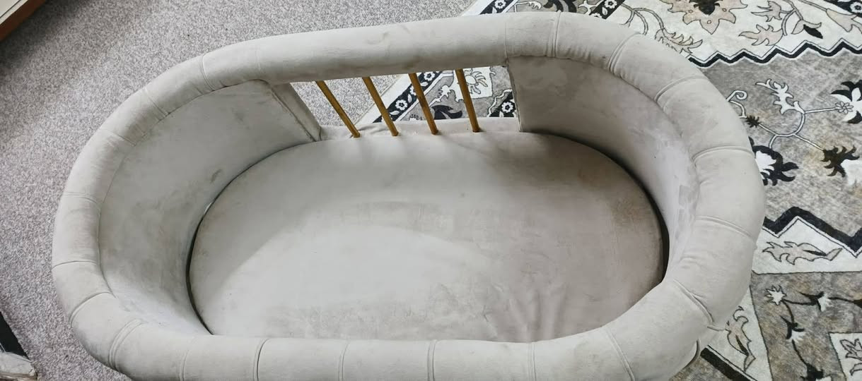 كاروك للبيع جديد تفصال السعر 50 ألف قفل ***********
