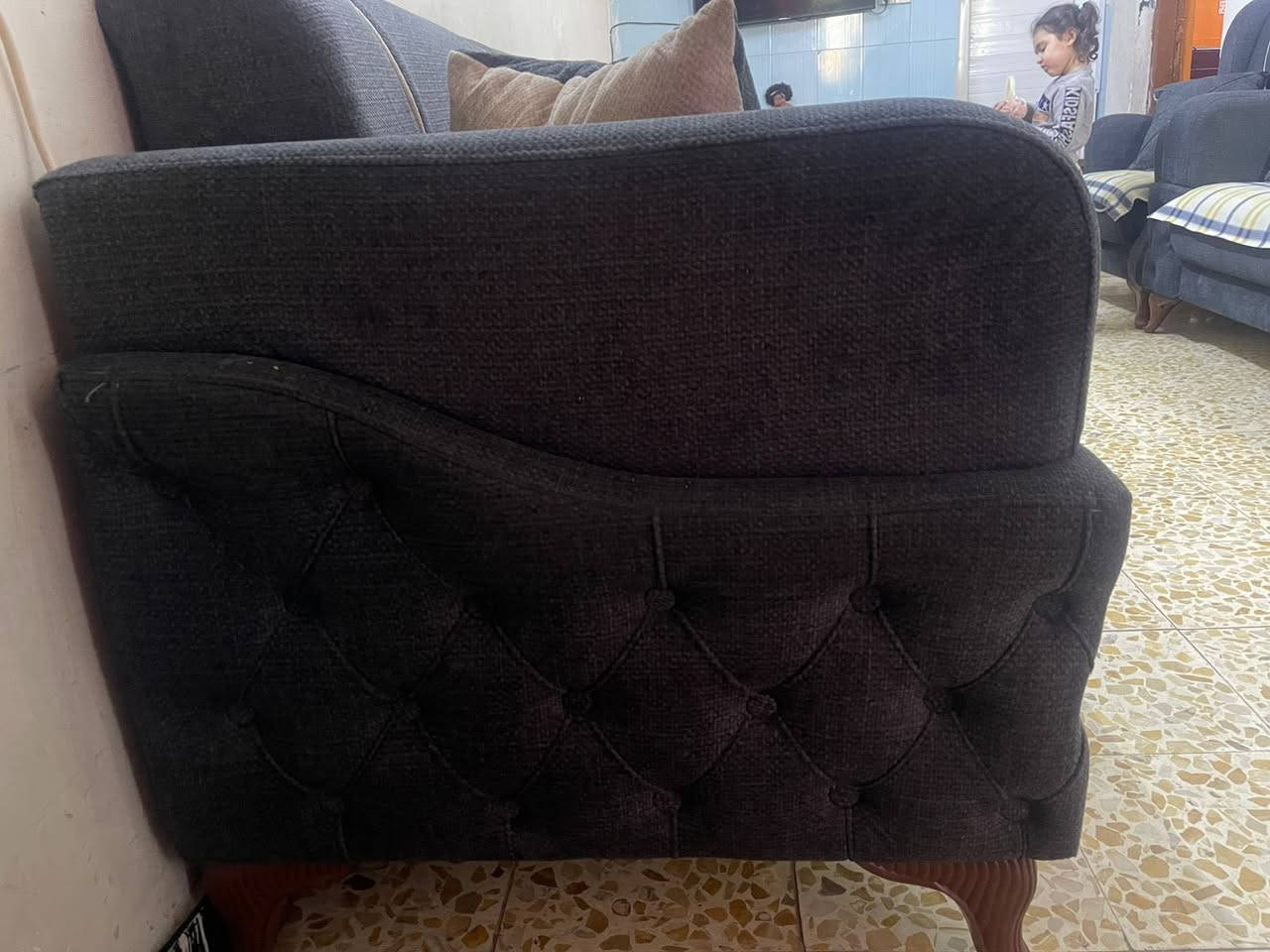 تخم ١٠مقاعد ب٧٥٠ بيع مستعجل


**إذا كنت صاحب هذا الإعلان وتريد حذفه لأي سبب، رجاءا أرسل رسالة إلى الدعم الفني**