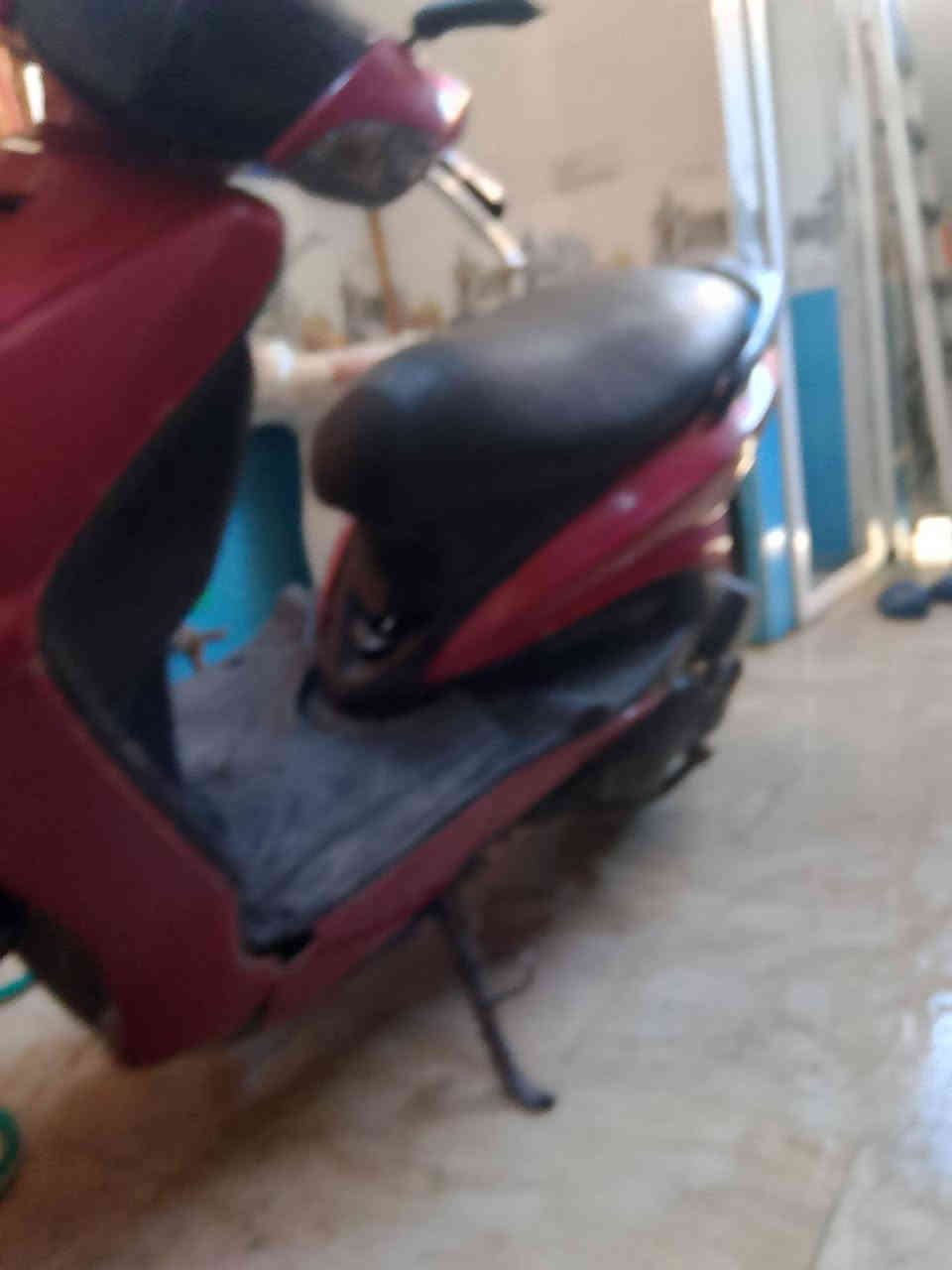 سلام عليكم دراجه البيع سكنس نثيه مكنه مفتوحه كله جديد وهاي الدراجه خير من الله السعر 400،  بيه مجال المكان الشعب شارع السواق ***********
