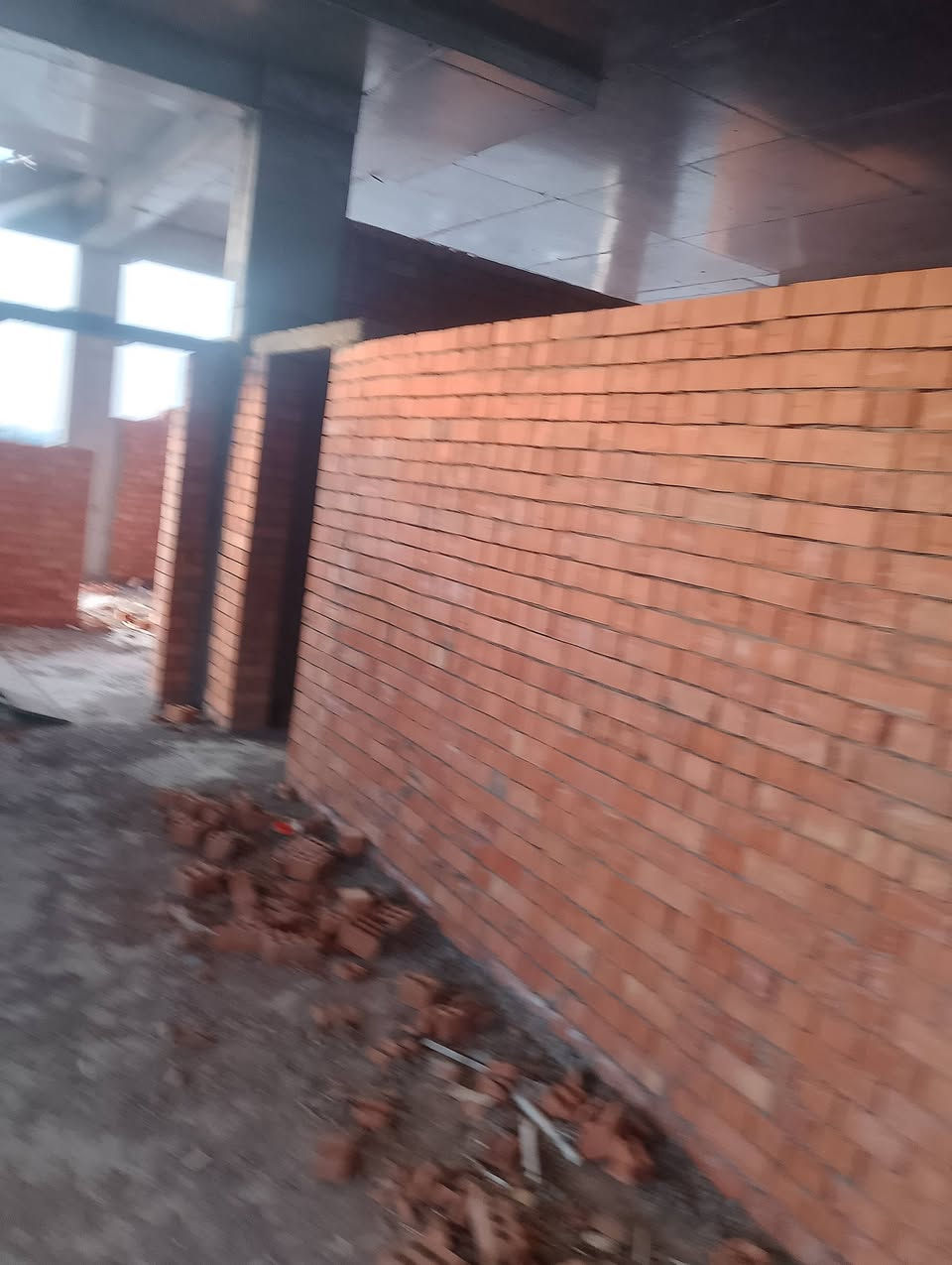 كادربناء مصرى شغل درجه اولى تسيلم مهندس أسعار موسنبه للجميع الواتس ***********
