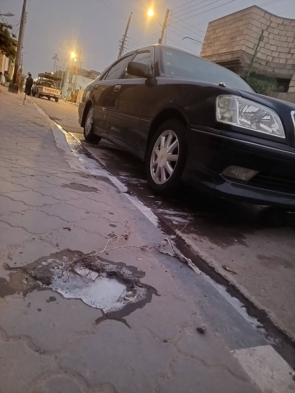 السلام عليكم ملكه 2002رقم بغداد سنويه ماصاقطه تحويل مباشر تسجيل قديم مكينه سي 9 شرط مكينه اوكير ربع دكم كرستال تبريد امامي خلفي كشنات كهربائي شاشه مضخم كفاله السياره من كلشي بيه بس زلغ بل الداير مال الجاملغ الخلفي لايت زنون ثلاجه خلفيه بيع اومراوس حسب القناعه ***********كفاله شرط التحويل
