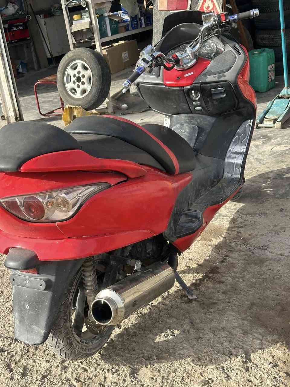 السلام عليكم فورزه ٠٩شغاله رون واحد ونص دراجه جاهزه من كلشي صالنصه رياضي  المكان النجف خان النص السعر خاص او ***********
