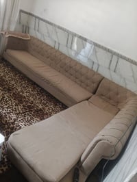 ديوان تركي • ٨ مقاعد • بدون ضرر