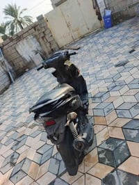 ثعلب جي تي عداد الكتروني  وضربه ب كفر مثل ما موضحه بالصوره سعرها.  ٥٣٠...