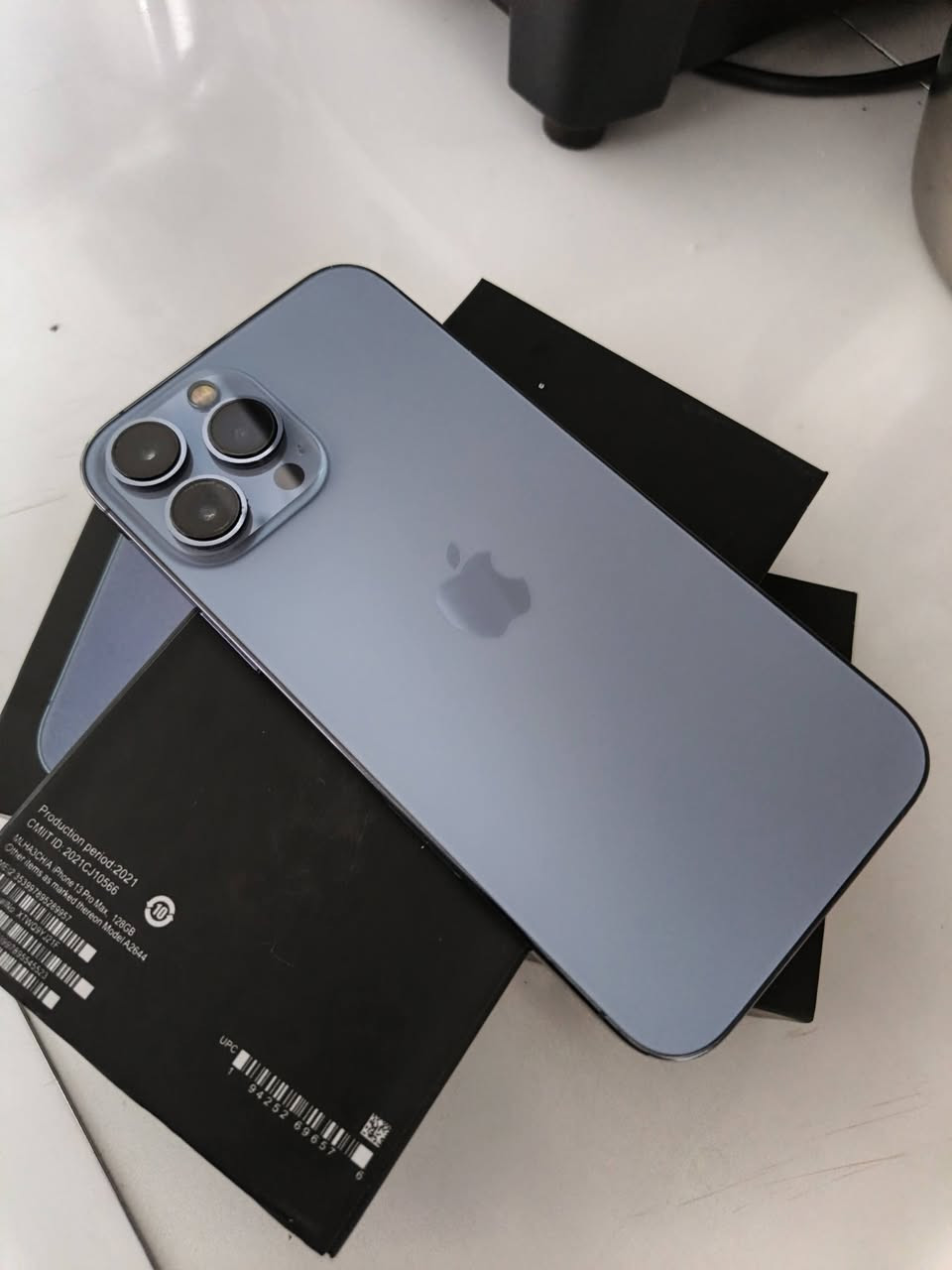 ايفون 13 برو ماكس لون بحري
نضافه ١٠٠
ذاكره 256
بطاريه  84
الجهاز وتر بروف
تجي تفحص حاسبه وين ما تريد 
مكاني بغداد 
السعر 675
***********

