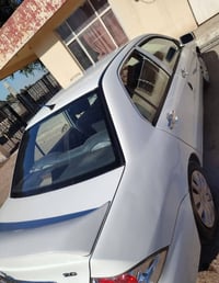 لانسر • ٢٠١١ • مكينة ٢٠٠٠