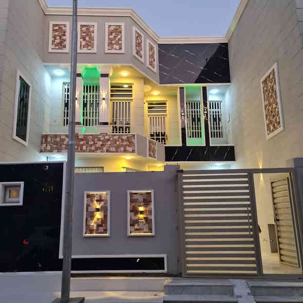 [[للبيع مساحة ١٥٠متر
الموقع كربلاء حي سومر النموذجي خلف مدينة الألعاب ضوء القمر خلف مستشفى ابو مهدي المهندس]]]
🟥يتكون من 
[[ كراج سيارة واستقبال و٤غرف نوم وصاله عدد٢ ومطبخ وصحيات عدد٣ ]]
🟥تفاصيل البناء
[[  بناء طابوق درجة أولى ]]
🟥الخدمات  
[[ ماء ومجاري وكهرباء وتبليط وبلاجكتورات عرض الشارع ٨ متر]]
🟥 نوع العقار.  
[[  طابو زراعي سند/25 مكاتبه وإقرار من صاحب العقار   ]]
:::::::::::^^^^^^^^::::::::::::::  
::::::::::::::::::::::::::::::::::::::::::::::::::::
للاستفسار والتواصل تصال و واتساب 
***********
*********** واتساب
ملاحظة 
لا لا يوجد اقساط ولا رهن ولا ايجار اعتذر منكم جميعا
