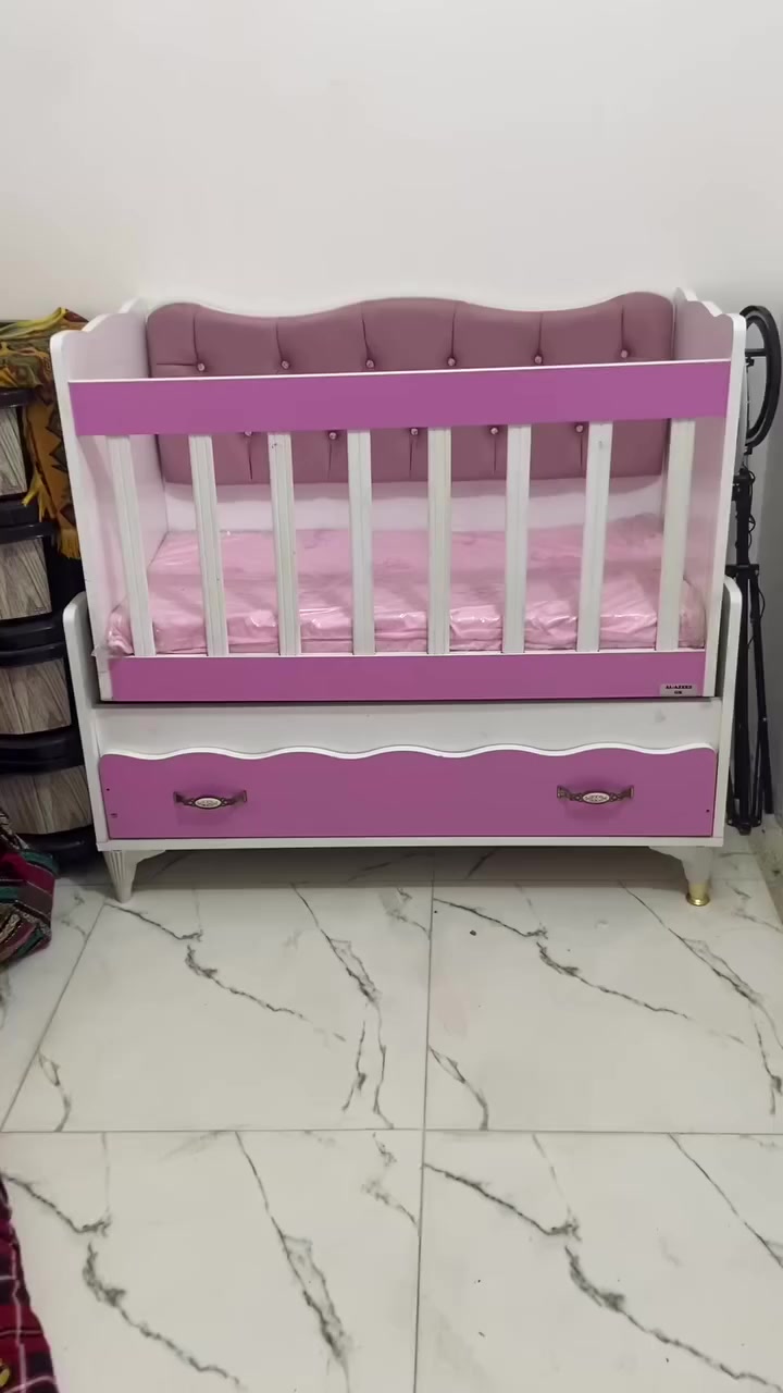 كاروك جديد والقران مامستعمل ابد سعر75وموجود توصيل داخل بغداد رقم تليفون***********
