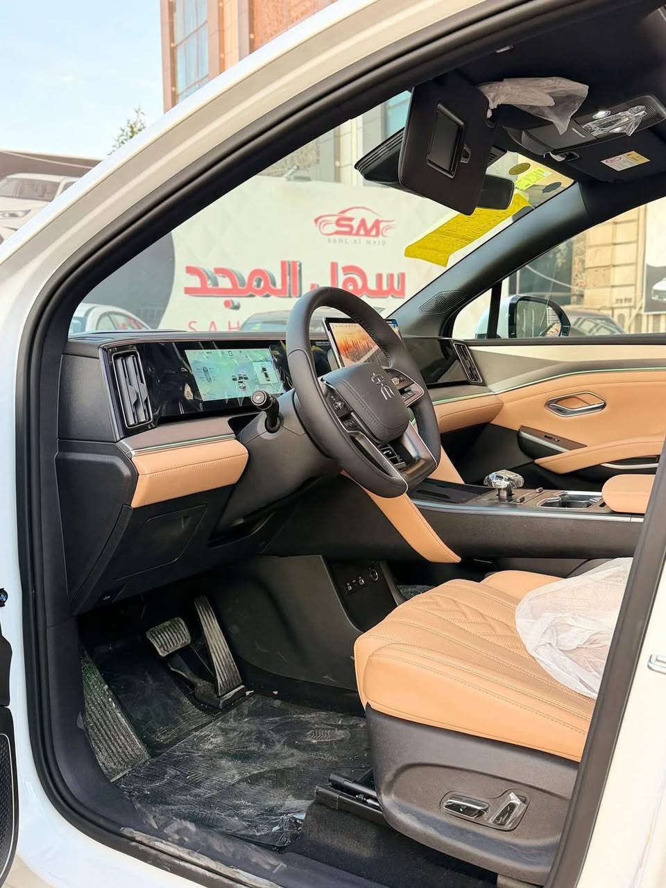 🔥🔥🔥تعلن سهل المجد لتجاره السيارات الحديثه 🔥🔥🔥
🔥🔥🔥عن وصول سونك ال فول الفول مواصفات 🔥🔥🔥

الاتصال والاستفسار 

***********☎️***********☎️
☎️***********☎️***********☎️

⚠️❗️  كرسين الامامية ال2 كهرباء + حار وبارد الكشنات +شاحن للهاتف 50 واط + انارة محيطية متعددة الالوان + عدسة امامية + جنطة كهرباء + شاشة قلابة 
بطارية تكون اعلى 🔋 
‏‎فول مواصفات فلاكشب 🆘
‏‎ 

‏‎سونج ال.           SONG L.      DM-i, 2025
‏‎سلندر: 4 سلندر: 
يمشيك 120 بشحنة وحدة

‏‎سقف بانورامي - صندوق كهربائي  - التحكم على المنحدرات - مستشعر وقوف - تدفئة المقاعد - تبريد المقاعد - بصمة - مسند الذراع - مثبت السرعة - نظام المفتاح الذكي - مقاعد كهربائية - المصابيح الأمامية ليد - قفل مركزي للأبواب - مانع الانزلاق - التشغيل عن بعد - رادار - شاحن لاسلكي - فرامل الوقوف الإلكتروني - وضع القيادة - إضاءة ترحيب - منقي هواء - التحكم الإلكتروني في الثبات - مثبت السرعة التكيفي - نظام التوجيه الكهربائي - خطافات السحب

✍️العنوان السيديه قبل دخول الخيزران
