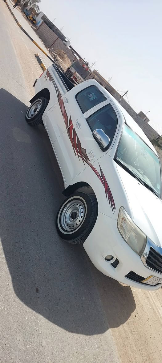 تيوتا موديل ٢٠١٤ عماني مكفوله ماعدا بارد بلبدي بصيط كير مكينه بلاد ما مفتوح للبيع او امراوس بموديل احدث من موديل ٢١ لل ٢٥ فرق نقد مكاني سماوه السعر ١٧٤ رقمي ***********
