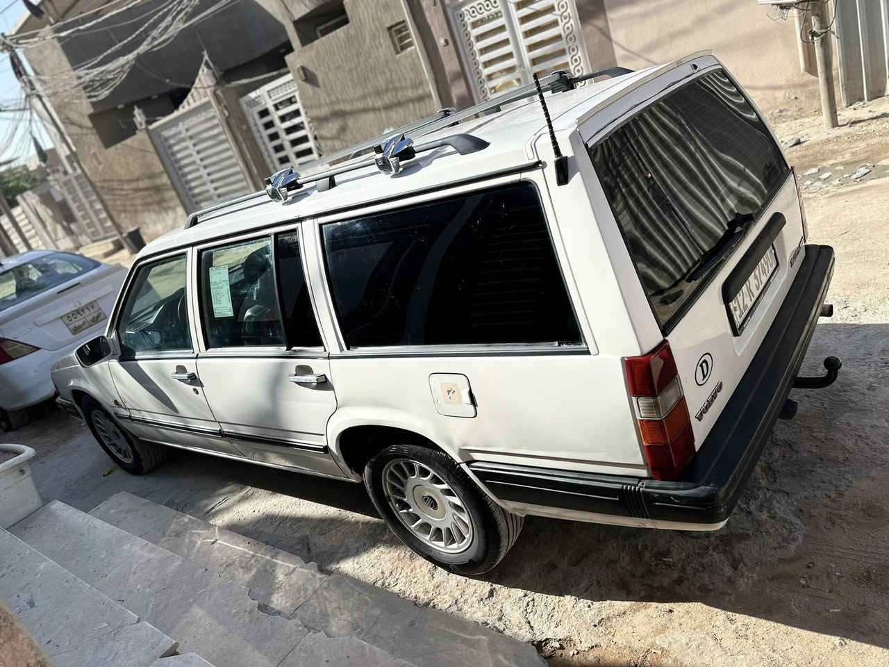 السلام عليكم فالفو للبيع مديل 92 حجم 940 السيارة باسمي وهزة جديدة رقم نينوى سيارة جديدة مال جناي صفر جاج تيربو كشنات جلد اسود جدد كلشي شغال بيهه كهربائيات كير محرك كلة كفالة السعر 82 وبيه مجال العنوان النجف ***********
