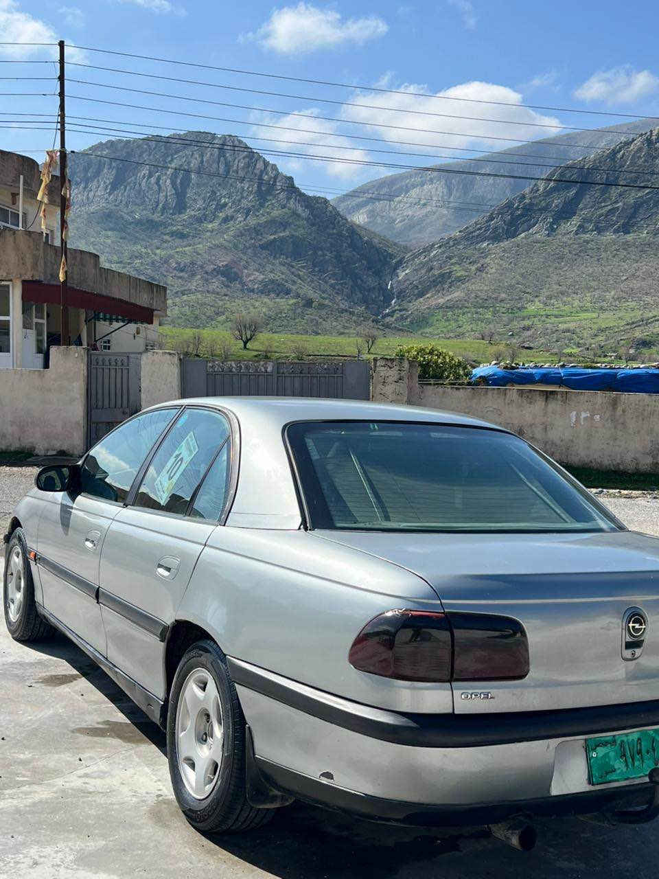 🌹بسم الله الرحمن الرحيم🌹ئۆپل ئۆمێگا بزون مۆدێل ۱۹۹٥📦 مەکینە ۲٠ گێرو مەکینەو کارەبایی بێ کێشەیە بێ لێدران سەیارەکە تا بلێی جوانە مالی دۆستە  سەنەوی و وەکالەیە هەموو شتێکی بەشەرتە سەیارەکە زۆر پاک ماوەتەوە چوار جام کارەباییە تەبریدە.نرخی ۲٥ وەرەقەو کەمێک مەجال ..ژ.م ٠۷٥۱۷۱۲٤۸۱۷ أربيل, العراق


**إذا كنت صاحب هذا الإعلان وتريد حذفه لأي سبب، رجاءا أرسل رسالة إلى الدعم الفني**