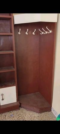 خزانتين • للبيع