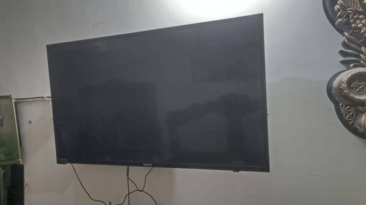 غراض للبيع 
شاشة شاونك الاصلي حجم٤٣ ب ١٨٠
ساعه ملكية شغالة حجم الكبير ب١٥
ثريات عدد ثنين ست اضوية شمسية ب٧٥
غرفة تسكام الباب الاول كلش ثكيلة نضيفة تخبل منقوشة بل ايد خشبهة زان ست قطع ب٩٥٠
المكان نجف شارع المدينة قرب حمام الرسول توصيل موجود


**إذا كنت صاحب هذا الإعلان وتريد حذفه لأي سبب، رجاءا أرسل رسالة إلى الدعم الفني**