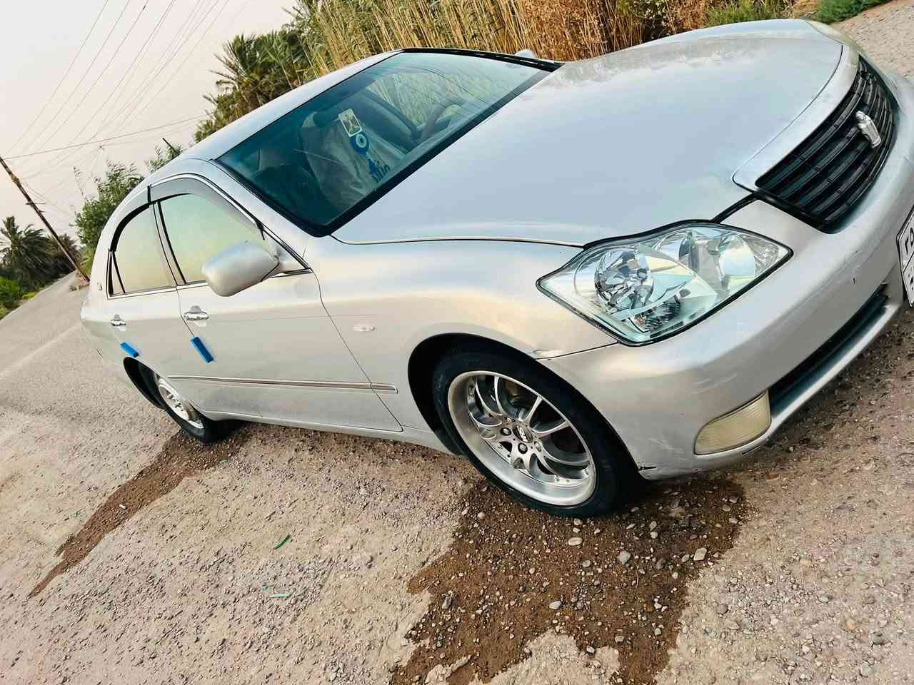 شاهينه 2005 كصة جنطة متوم ارقام وسنويه طبق الاصل شرط أصليات مكينه وكير كفاله تبريد ثلج بصمه تشغيل 6 بصمات أبواب ويل عنكبوت حداديه جديده تخم تاير جديد لايت زنون 
دواخل بيجي بالجيس 
سياره جاهزه من جميع النواحي 
السعر 32وبيه مجال 
مكان الشطره ***********
