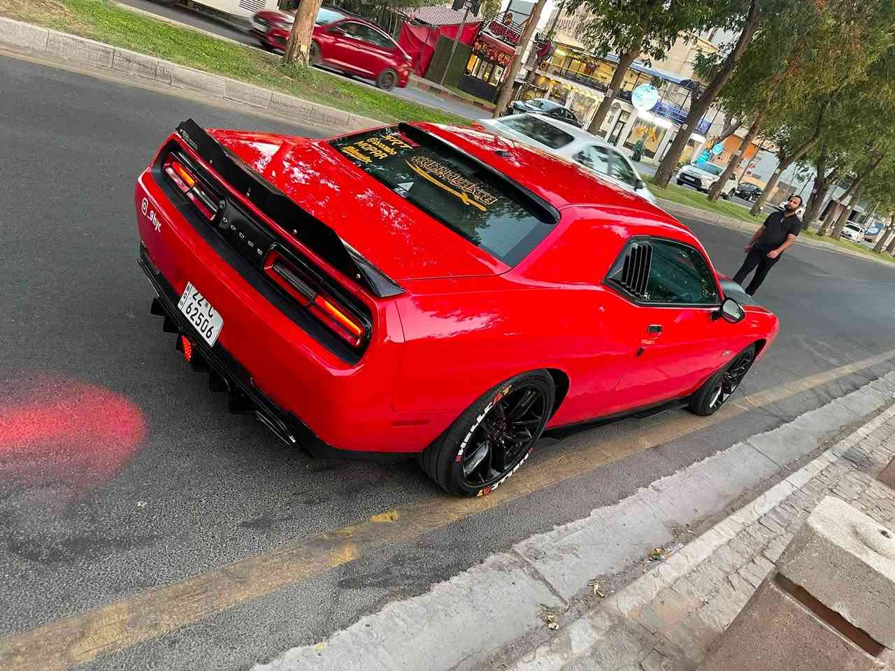 🚗 للبيع دوج جالنجر SXT موديل 2019 🔵
الحادث جاملغ وبنيد
✅ اللون: احمر. مميز�✅ المحرك: 3.6 لتر V6 بقوة 305 حصان�✅ ناقل الحركة: أوتوماتيك 8 سرعات�✅ الممشى 86ألف ميل �✅ مواصفات مميزة: تشغيل عن بعد، شاشة، كاميرا خلفية، مثبت سرعه o
السيارة بحالة جيدة وجاهزة للاستخدام، وللاستفسار يرجى التواصل على الوتساب أو الاتصال على الرقم: (***********😎.  غير متواجد على الفيس
📍 الموقع: بغداد. الموقع الشعب بغداد
السعر المطلوب:(155$).
