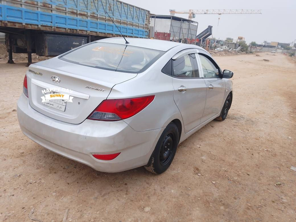 سلام عليكم سياره اكسنت مديل12واردخليجي مكينه كير تبريدكفاله1600دوش مكفوله من الضربه والصبغ فقط جاملغ امامي مصبوغ بدون ضرر رقم ذي قار مشروع وطني السنويه26سعر77وبيه مجاله مكان بصره*********** القرنة, البصرة
