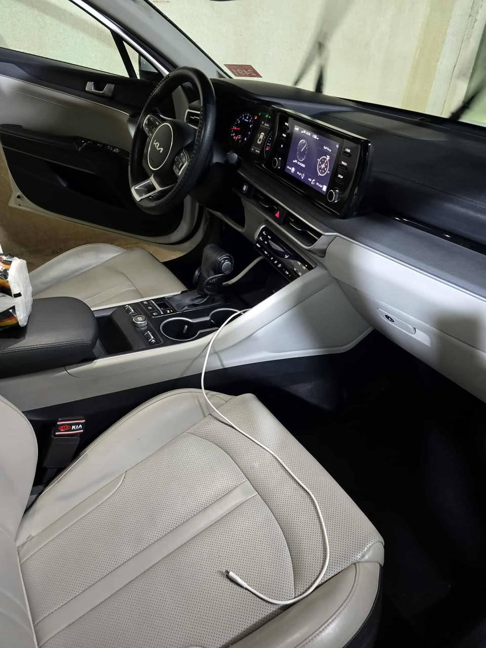 السيارة خليجية وكالة
المواصفات :
1- بصمة + تشغيل عن بعد 
2- بانوراما 
3- شاشة 
4-كشن السائق كهرباء 
5- لد امامي + خلفي  
6-حساس امامي + خلفي 
7-اشاير بالمري + المري قابلة لطي 
8-ترحيب عند الاقتراب 
9- مانع انزلاق 
10- سايد بريك الكتروني مع الاوتو هولد 
11 الاضوية الداخلي كلها لد 
12- سيارة كشنات جلد مع التدفئة 
13- سيارة ماشية 67 كفاله عامه 
السعر 212
رقم شمال دهوك
للتواصل***********
***********
