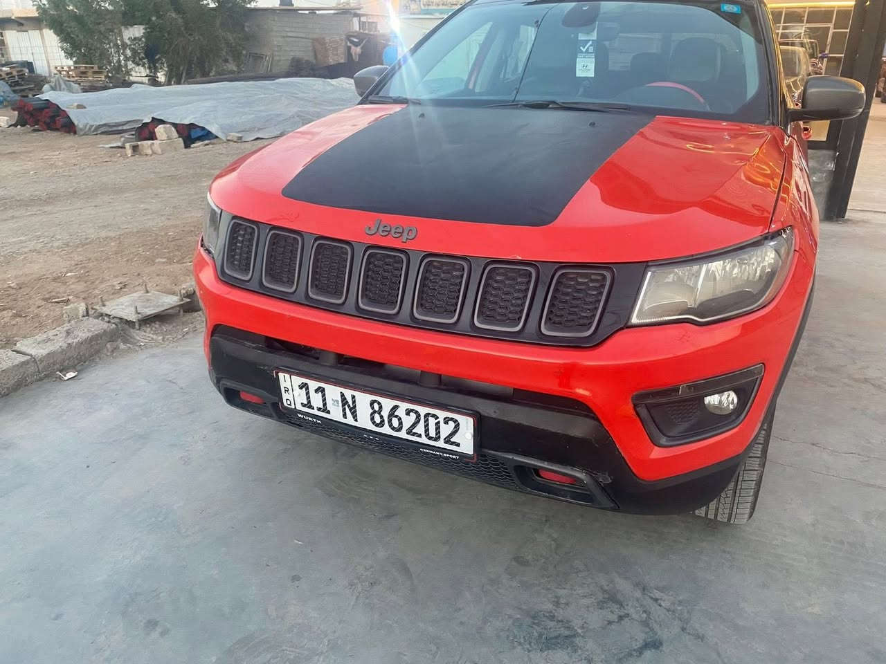 جيب كومبارس 2018 سياره جاهزه  صور حادث موجدات اذا اكو مراوس بلنتره السعر
*********** السعر 130
