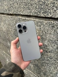 ايفون 15 برو ماكس تيتانيوم كفاله وتر ذاكره 256 بطاريه 82 ماستر. شرق او...