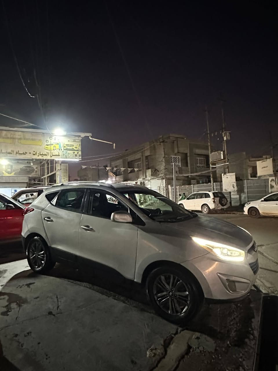 هيونداي توسان 2014 – وارد أمريكي
السيارة مكلوبة
مبدّل بيها بنيد وجاملغ وباب السايق 
السيارة جارده وصارلها 4 سنوات متروكة
ماشيه  58 ألف كم (قابل للزيادة)
كير المكينة مكفول
مكينة 2400 GDI
السيارة باسمي
الرقم جديد إنكليزي
السنوية نافذة لحد 2031
هزة جديدة

السعر: 90 وبيها مجال قليل
الاتصال: ***********
متواجد واتساب
