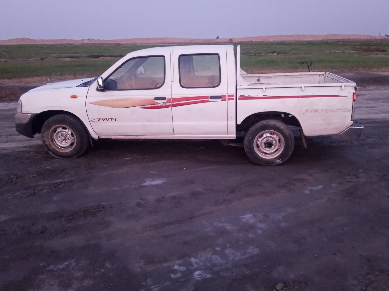 سلام عليكم للبيع نيسان 2008 رقم بابل نكليزي سنويه جديده  2031شرط تحويل سياره حلوه نضيفه مكفوله من الكلبه ماعده طخات بلبدي بصيطه كير محرك وشاصي مكفولات لشرط سعر 85وبيه مجال ***********مكان سماوه الخضر مكلف بنشر
