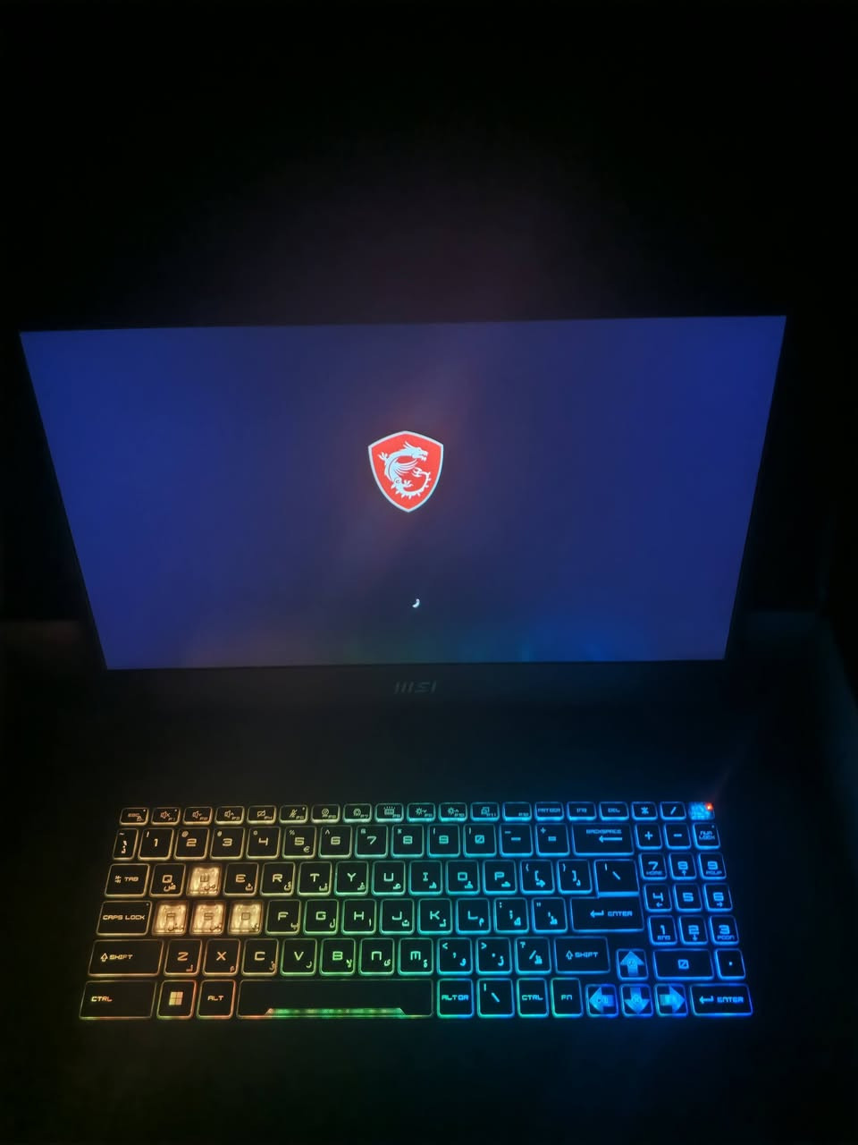 لابتوب كيمنك للبيع MSI RTX 4070 متخصص بالالعاب والبرامج القوية مواصفات اللابتوب بالصور جدا نضيف استخدام قليل سعرة مليون و 900 مكاني بغداد الغزالية الرقم للتواصل و بي واتساب ***********
