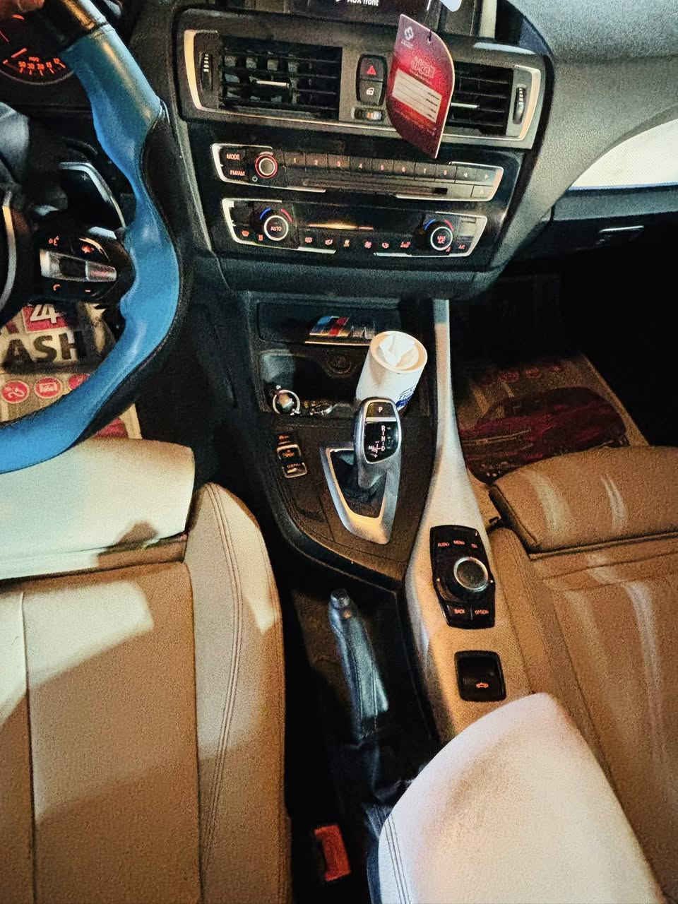 سلام عليكم 
bmw 228 xi كشف 
موديل 2017 
لون مميز 
رقم بغداد حلو 
سياره باسمي شرط تحويل مباشر ثاني يوم 
محرك اربعه سلندر بور تيربو 
كير و محرك مكفول 
حادث السياره خلفي 
جنطه وربع جاملغات الخلفيه 
مكان السياره كربلاء 
رقم الهاتف *********** 
مواصفات سياره معرفه  
 اي استفسار اتصل على رقم واني خادم 
سعر سياره 170 وبيه مجال
