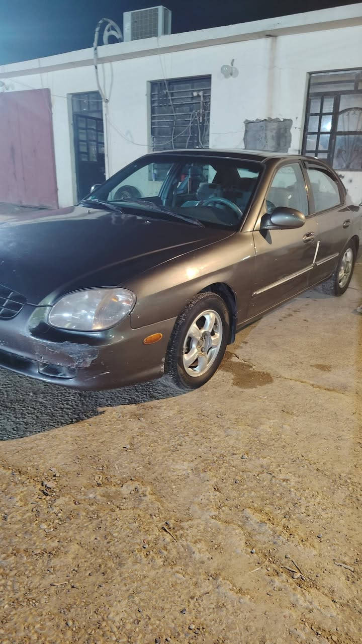 سوناتا 2001 ارقام بغداد انكليزي بأسمي فتحه سقف
كير محرك جدد عله ايدي مبدلهن 
4 سلندر محرك 2000 
*********** واتساب مفتوح
