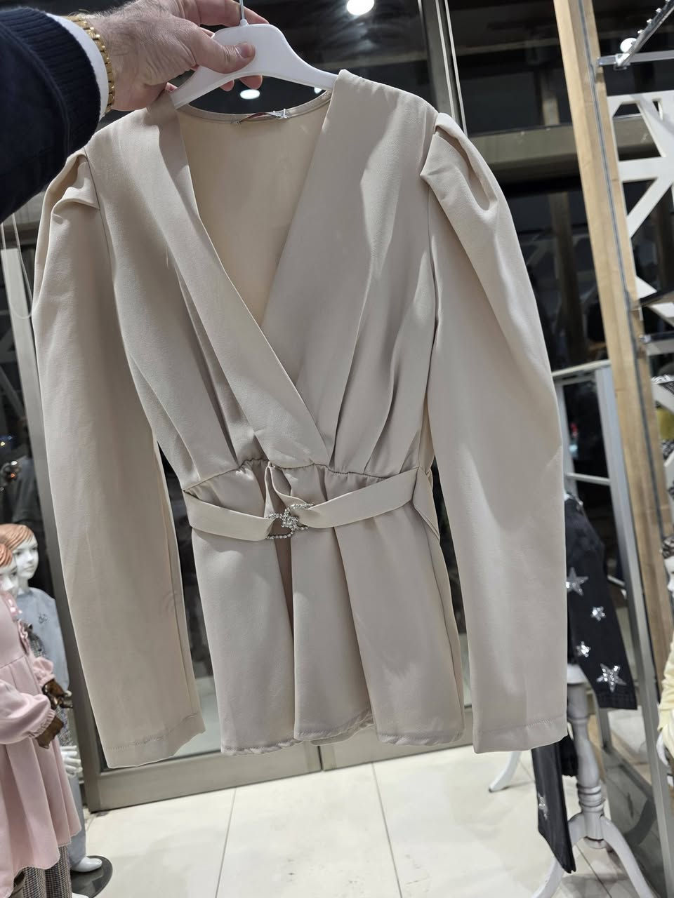 متوفر بدي تركي خامة درجة اولى 
قياس ١-١٤ 
سعر : ٧،٠٠٠


**إذا كنت صاحب هذا الإعلان وتريد حذفه لأي سبب، رجاءا أرسل رسالة إلى الدعم الفني**