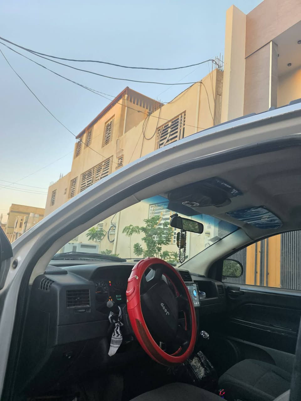 سلام عليكم جيب كومباس موديل ٢٠٠٧ بسمي تحويل مباشر محرك كير صدر خير من الله  تبريد كفالهتخم تاير بيها قطعتين صبغ بدون دواخل محرك ٢٤٠٠ سياره خير من الله سعرها ٧٥ وبيها مجال بسيط اي استفسار اتصل على الرقم *********** ابو مصطفى مكان بغداد دوره
