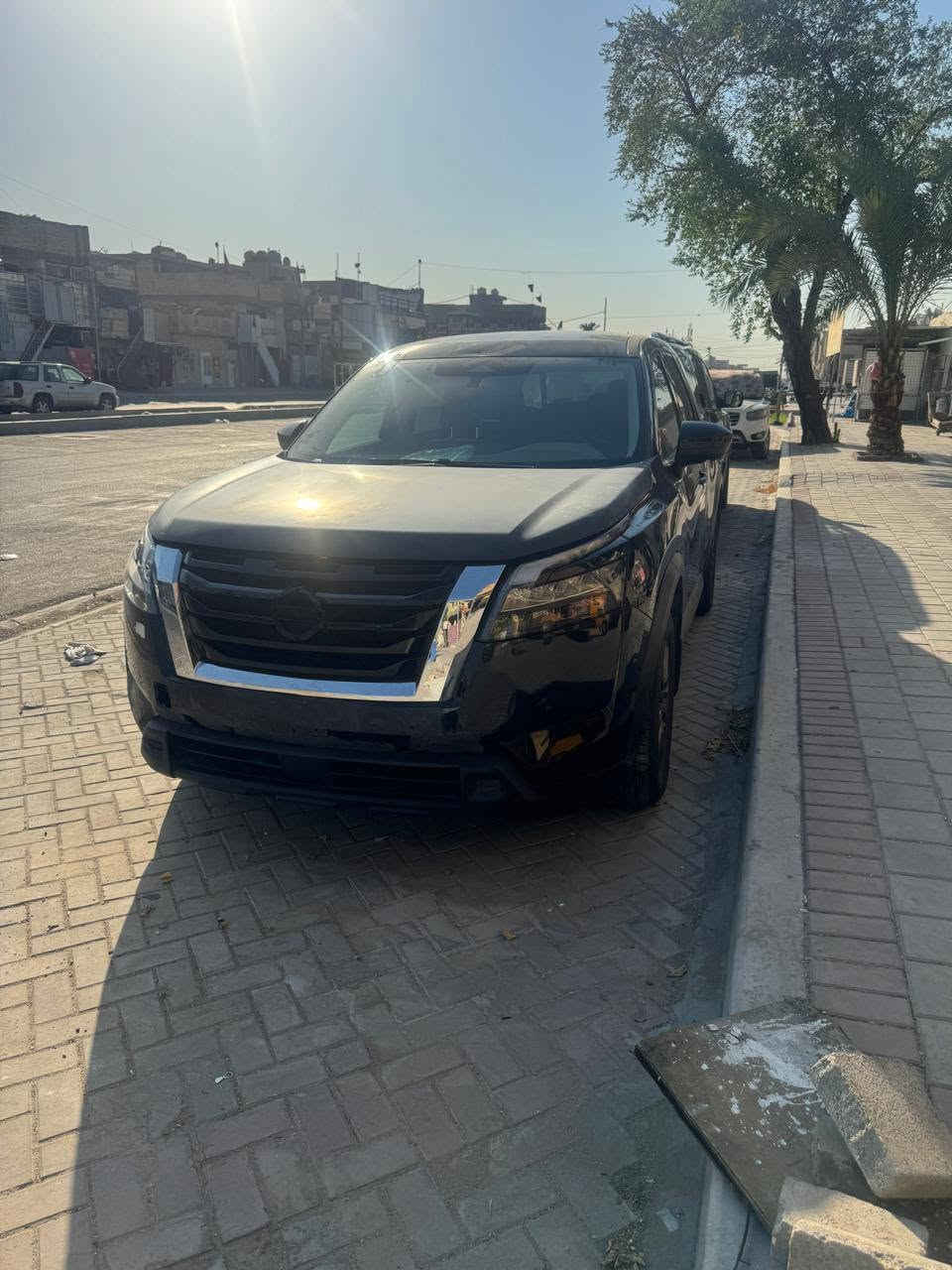 سلام عليكم نيسان باثفندر للبيع بدون رقم  موديل 23 تويل مواصفات S حادث بجم رقم *********** وتساب
