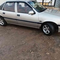 للبيع اوبل فكترا موديل 92 حجم18 كير محرك شرط كاربون بانزين السعر 50 بي...