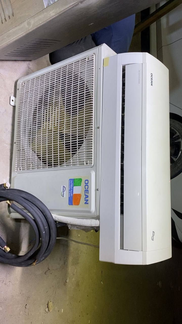 سبلت ايطالي انفيرتر طن ونص بلادي r410 بسعر 425
 بي شويه مجال. البصرة-الجبيلة الشراي يتصل ***********
