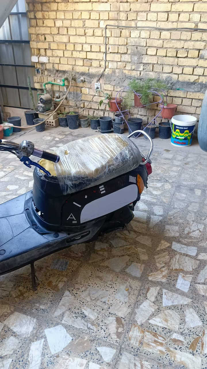 سلام عليكم ماكس بوليس البيع أو مراوس بوشه 55 بيها صوت ب الكلجات مال لاستيك اكلج الدراجه كامله وخير من الله عليها صالنصه FM ويدات رياضي و عضمات رياضي وقبق عنبار و فلاوين سلف 55 تايرات جدد مكاني بغداد حي التراث قريب تقاطع درويش السعر 400 وبيها مجال متوفر خاص او انتصال (***********)🤍
