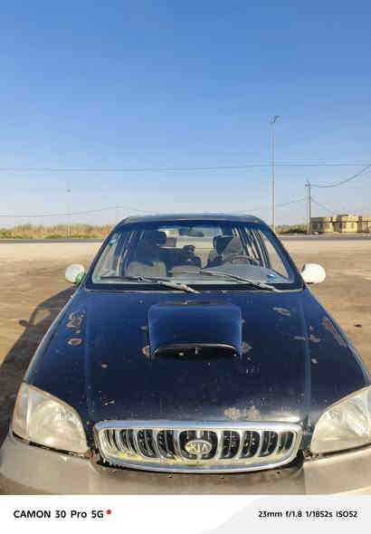 كيا كرنفال كاز موديل ٢٠٠٠ كير عادي سياره بلاديه لاضربه ولاصبغ بيه خياس بداير مكينه كير تمام تحويل مباشر سنويه جديده سعره   ٤٠ اوبيه مجال اتصال ***********
