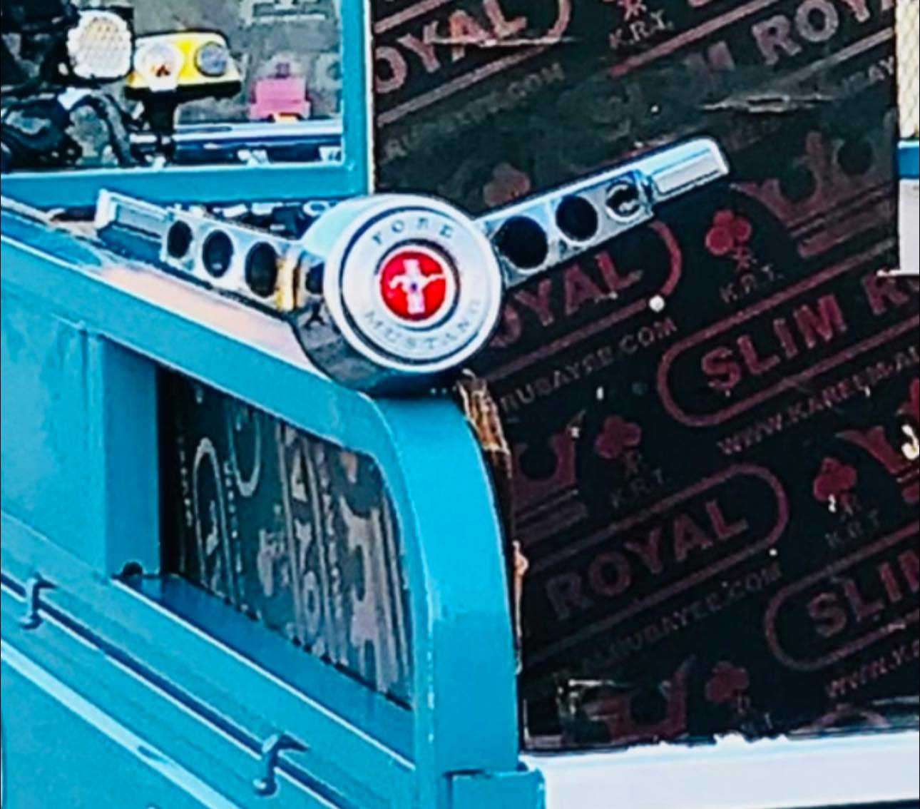 السلام عليكم درك للبيع ثضافه ١٠٠/١٠٠ سعرهن ٢٢٥ واني خادم للجميع مكاني بغداد ***********
