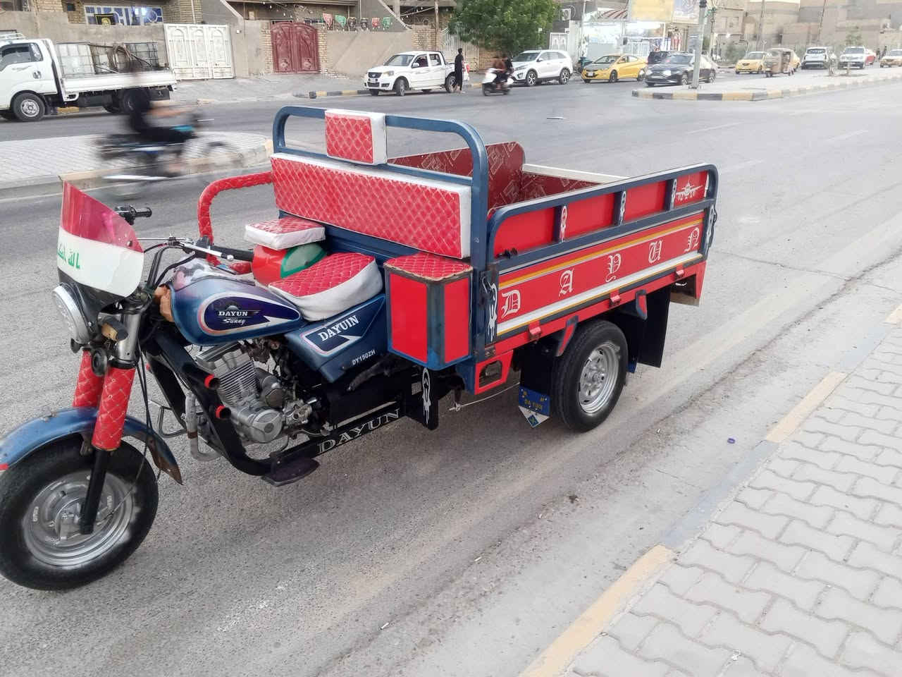 السلام عليكم ستوته للبيع موديل 20 اوراق اصوليه ماكينه 26 كهربائيات شغاله تخم تايرات ستوته خير من الله مكاني كوت والشراي يتصل على هذه الرقم ***********
