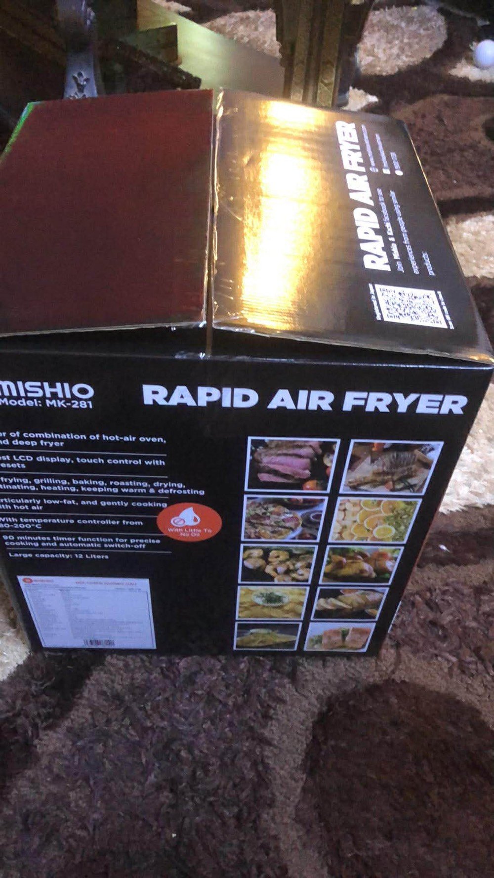 قلاية هوائية ١٢ لتر - ياباني
3x1 يعني مو بس قلايه وانما تعمل بنظام الاوڤن والفرن ايضا  
تقنية هوائية فائقة السرعه
سلةدوارةتقلي من كل الجهات - شواية دجاج دوارة أحترافية-ضوء داخلي - باب زجاجي مقاوم للحرارة -مشبك وتبسي
ضمان سنة من المصنع وضائف اكثر من مجرد قلي
الكميه جدا محدودة 