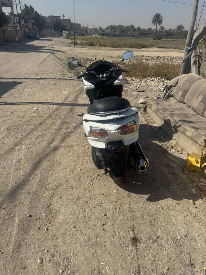 صفر عشره مكفولة كلشي شغال مكان بغداد شراي خابر لاطب خاص ***********ا.  السعر واحد و600
