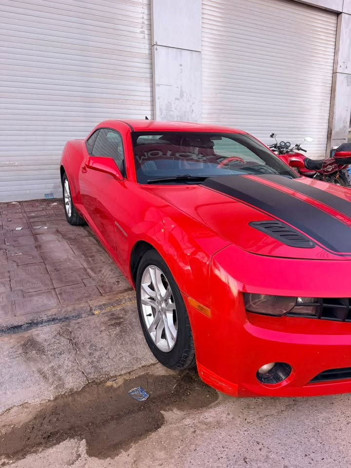 كمارو rs 2013 بدون حادث بدون صبغ بدون ايرباك .... مكينه 3600 شفتات ستيرن كشنات كهرباء تبريد شغال محرك كير مكفول تايرات جدد باتري جديد كسر كاتون مكانه كربلاء السعر 87$ وبيه مجال
***********
