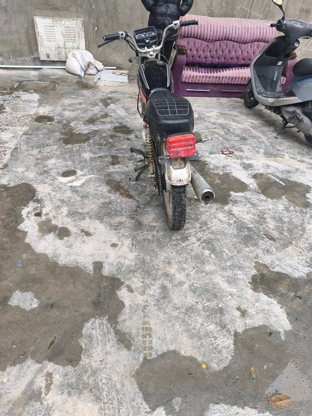 دراجه ايراني نضيفة دراجه شغاله صفاحيات وشوي ترتيب كهربائيات السعر 325 وبيها مجال حك الجية مكاني بغداد رقم *********** واتساب موجود +بيه تبخير