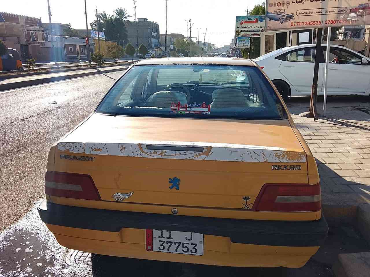 بيجو لميس موديل 2015
رقم بغداد الماني السياره بسمي

مكينه جديده بجيس قبل عشرين يوم شديتها تبريد شغال سياره صدر خلفي امامي خير من الله سياره كامله درهم متصرف عليها

مابيها قطرة معجون مجرد شخوط بسيطه 

مكاني بغداد الشعب رقم *********** السعر 38
